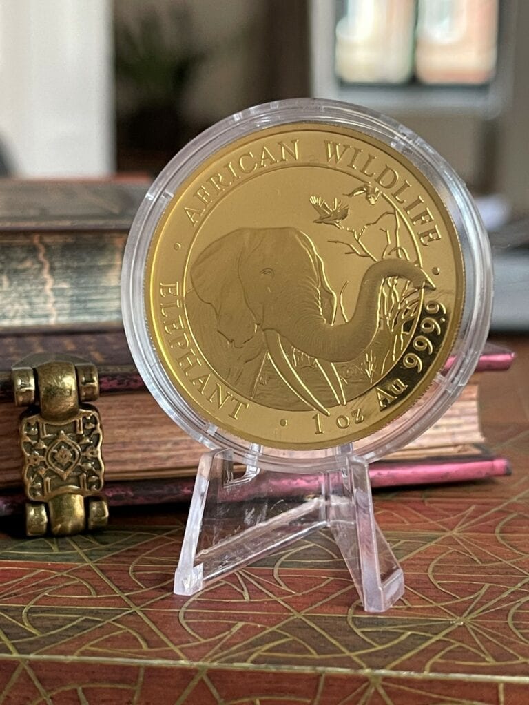 Золотая монета «Сомалийский слон» 2018 года, 1 унция, аверс