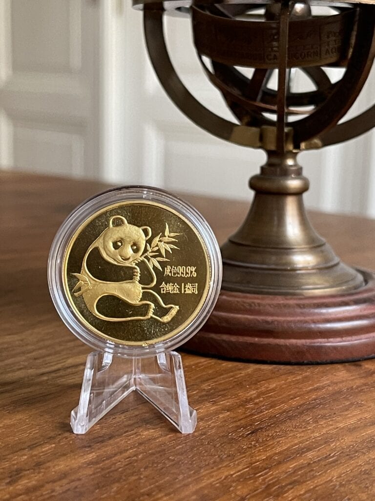 China Panda 1982 gold coin