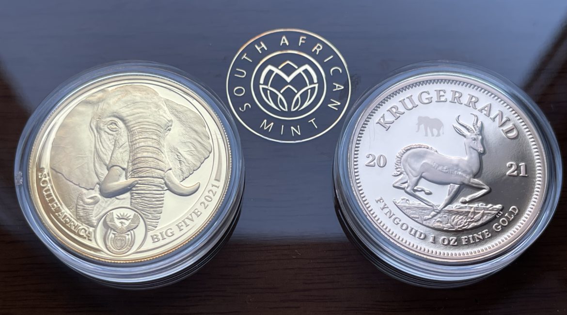 Monedas de oro Krugerrand de los cinco grandes elefantes