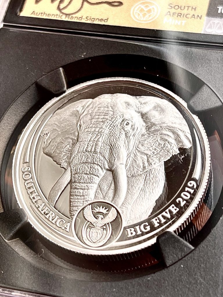 Big Five 2019 Elephant Platinum