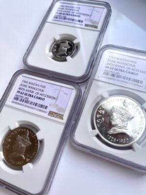 不丹Sertum Jigme Dorji登基40周年白金套装 NGC
