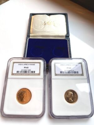 Afrique du Sud – 1955 – Coffret double de pièces de 1 livre et 1/2 livre – comprenant l'étui bleu d'origine de la Monnaie d'Afrique du Sud