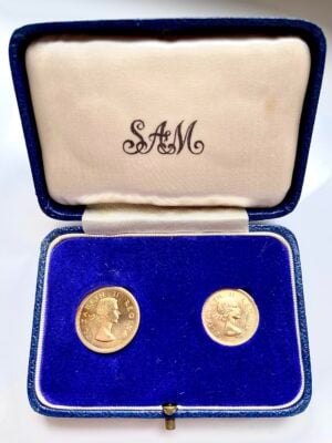 afrique-du-sud-1960-reine-elizabeth-ii-livre-demi-livre-twin-set-proof-gold_2 Afrique du Sud 1960, pièce de 25 cents (une livre et une demi-livre) à l'effigie de la reine Elizabeth II, en or pur.