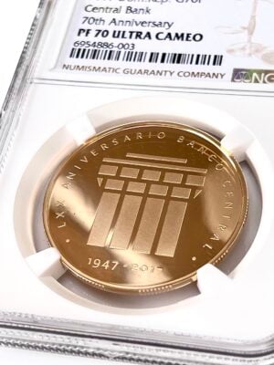 Dom Rep 2017 70 Pesos Banque Centrale 70ème Anniversaire NGC PF70 UCAM