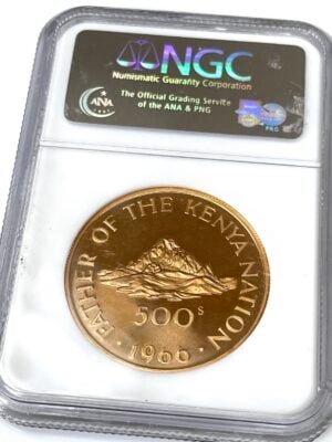 肯尼亚-1966-姆泽-乔莫-肯雅塔-75岁-NGC-PF65-超cameo_2 肯尼亚 1966 年 Mzee Jomo Kenyatta 75 年 NGC PF65 Ultra Cameo