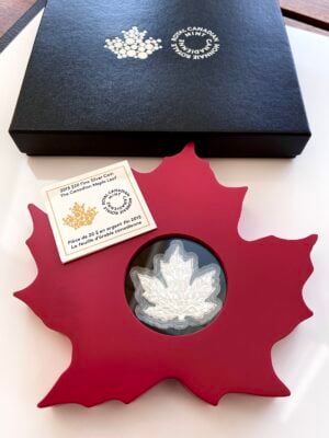 Moneda de plata Proof con forma de Hoja de Arce Canadiense de 20 Dólares de Canadá 2015