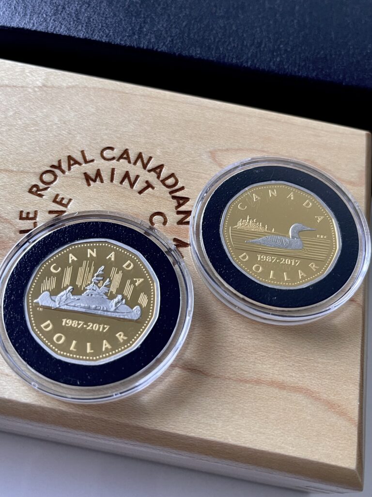 加拿大 2017年 1美元精制金币 2枚硬币,30年硬币