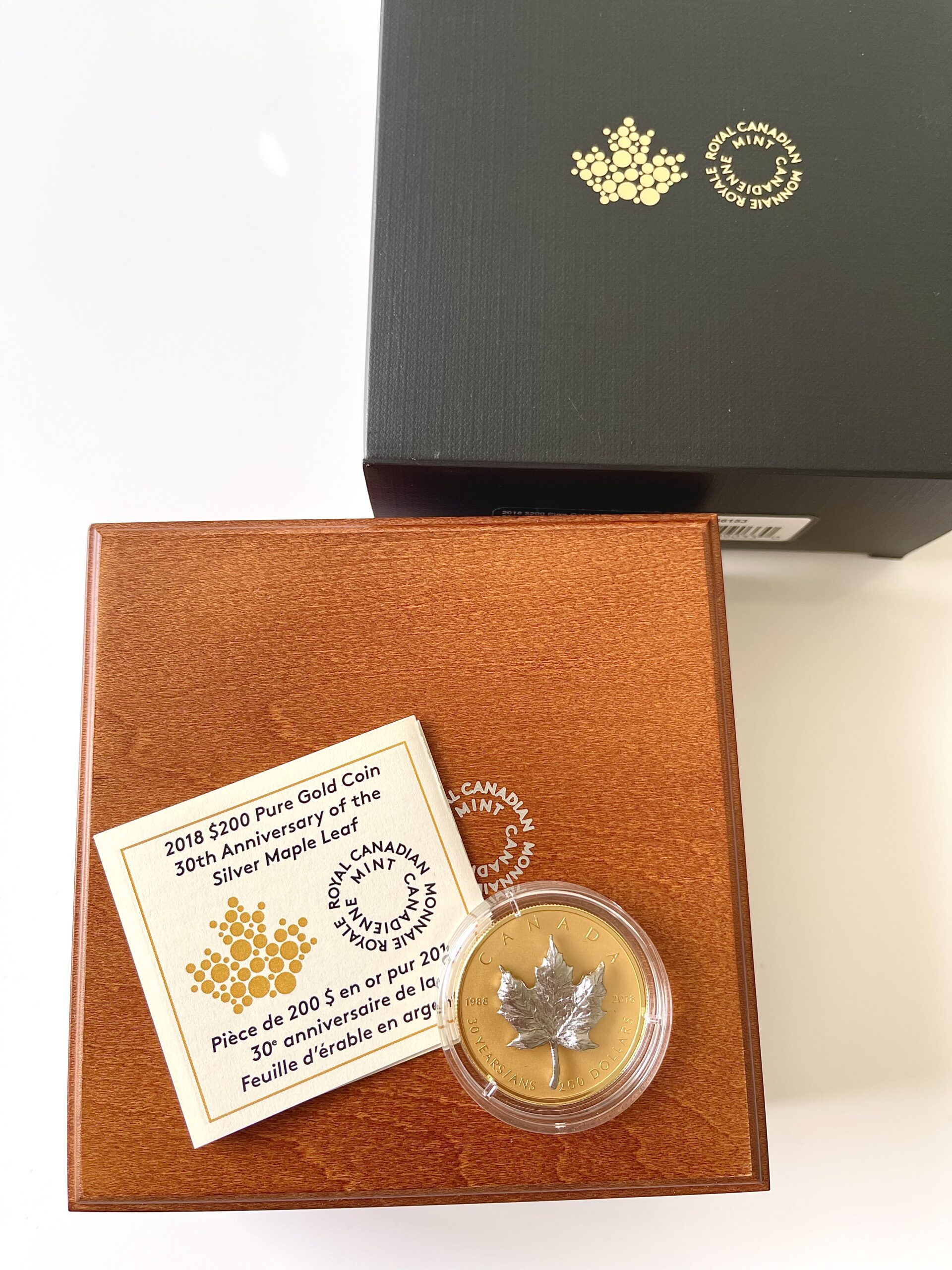 加拿大- 银枫叶30 周年