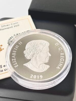 canada-2019-20-dollar-lights-of-parliament-hill-1oz-moneta-d’argento-black-light_4 Canada 2019 20 Dollar Lights of Parliament Hill Moneta d'argento da 1 oncia luce nera