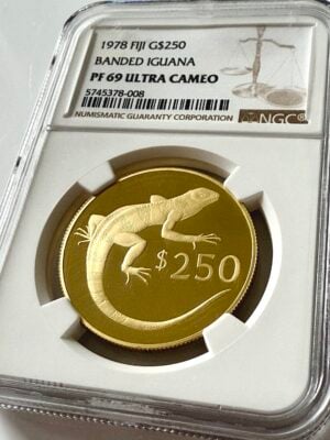 斐济1978年250美元同源鬣蜥NGC PF69 UCAM