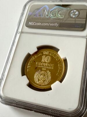 佛得角-1985-10-埃斯库多斯-10-years-independence-gold-ngc-pf68-ucam_2 佛得角 1985 10 埃斯库多斯 10 years independence gold ngc pf68 ucam