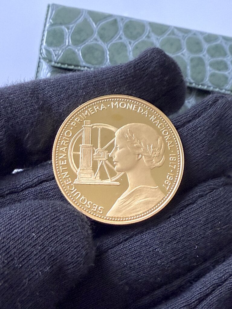 Chile 1968 100 Pesos 150 Aniversario de la Moneda Nacional Estuche Certificado