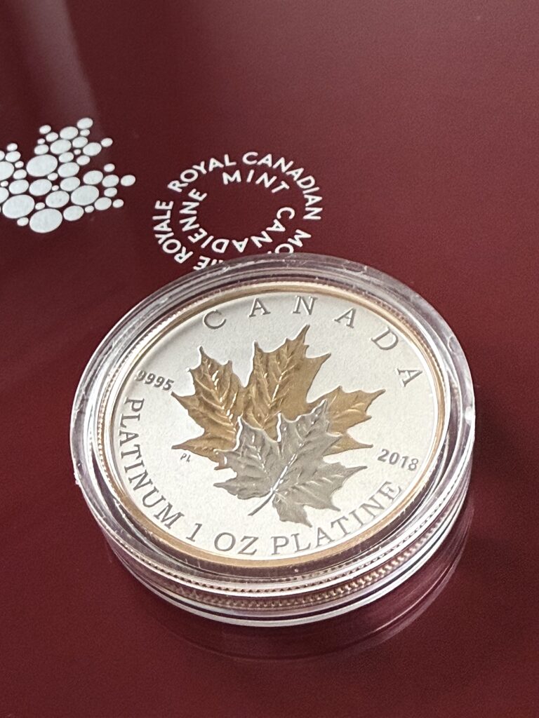 加拿大 2018 300 加元枫叶永恒铂金 1 盎司盒装 COA