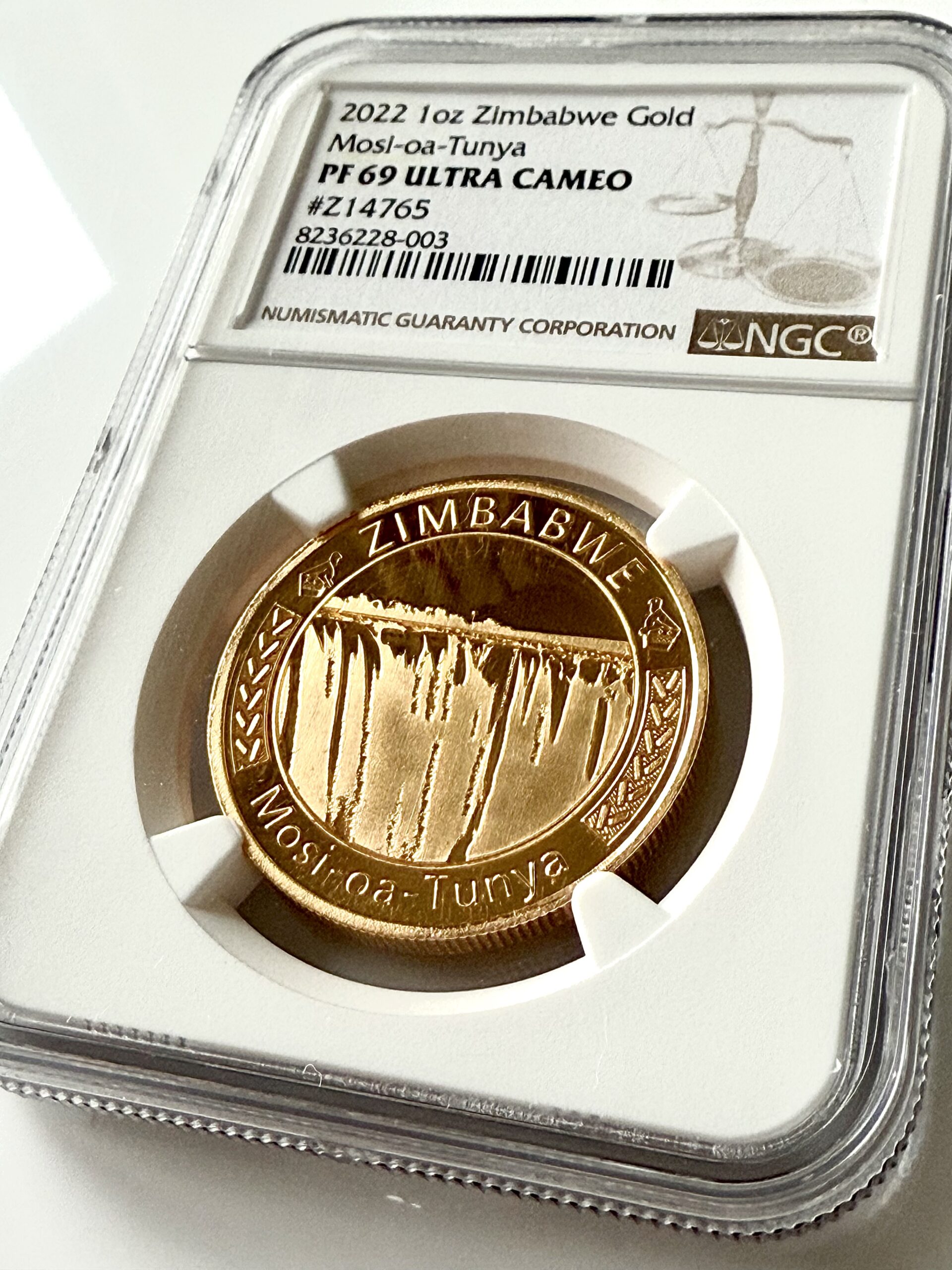 津巴布韦2022 - Mosi-Oa-Tunya - 1oz 黄金