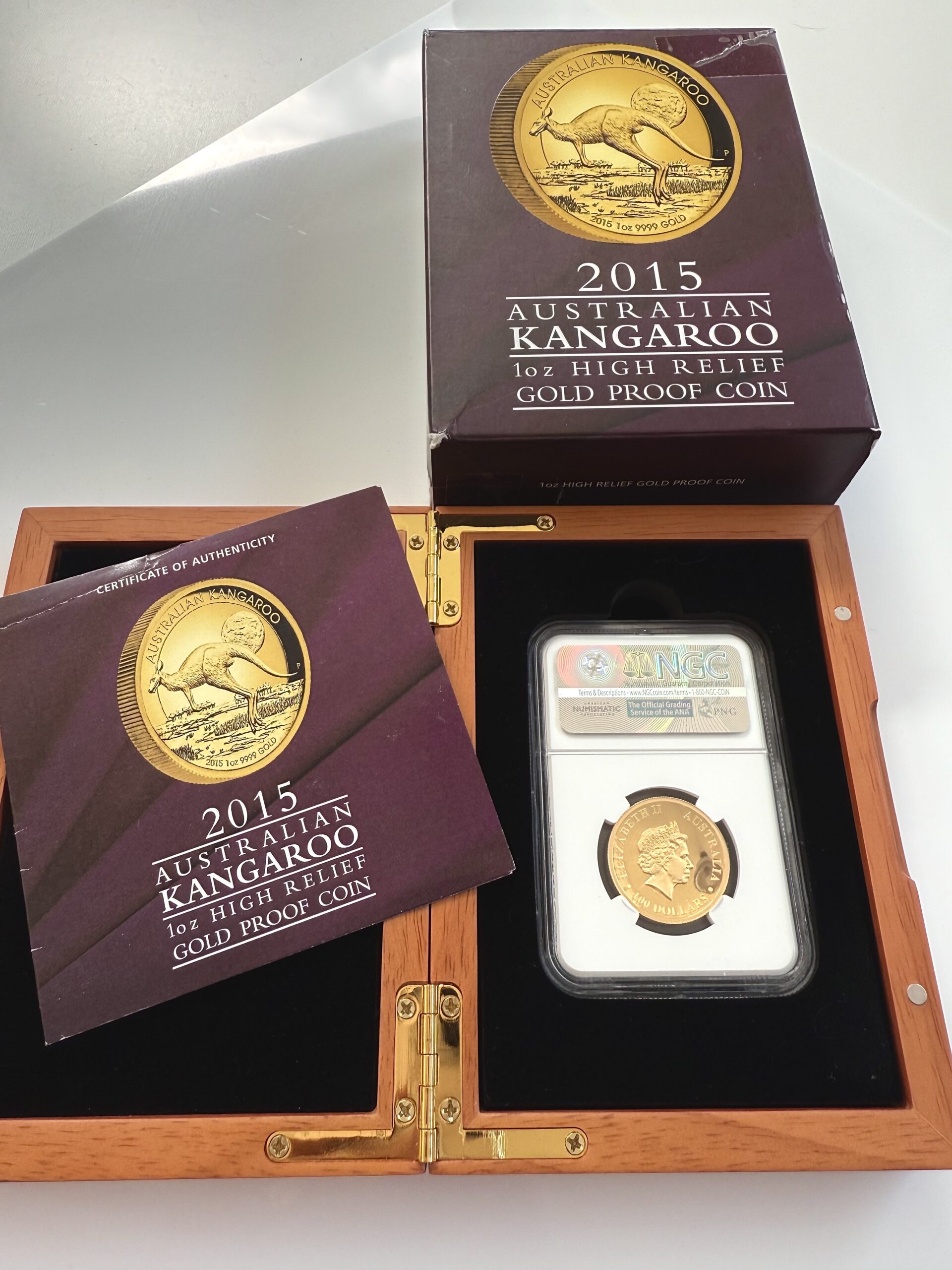 澳大利亚2015 年金袋鼠1 盎司高浮雕|PF70 NGC