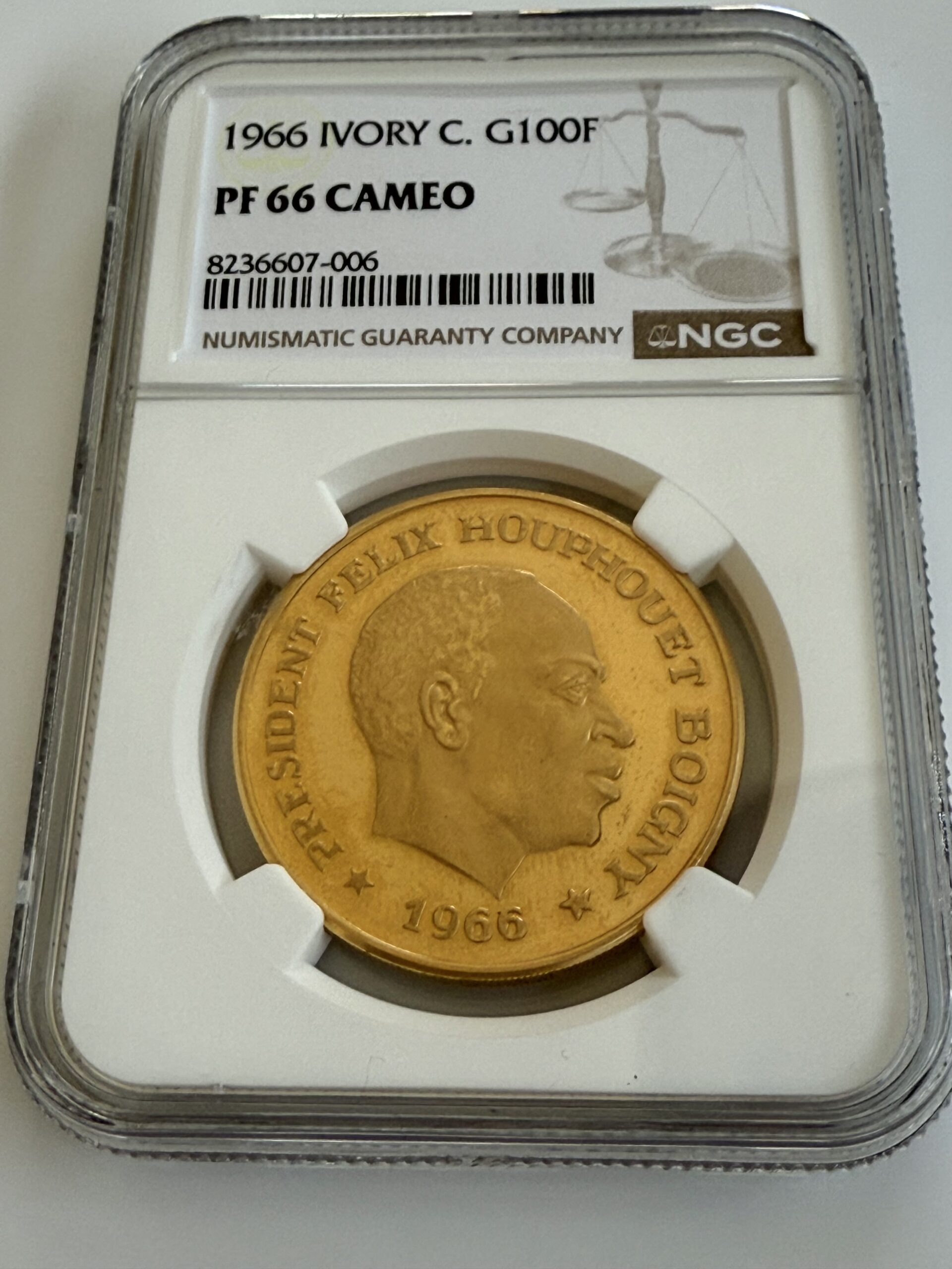 科特迪瓦– 1966 – 100 法郎– Felix Houphouët-Boigny