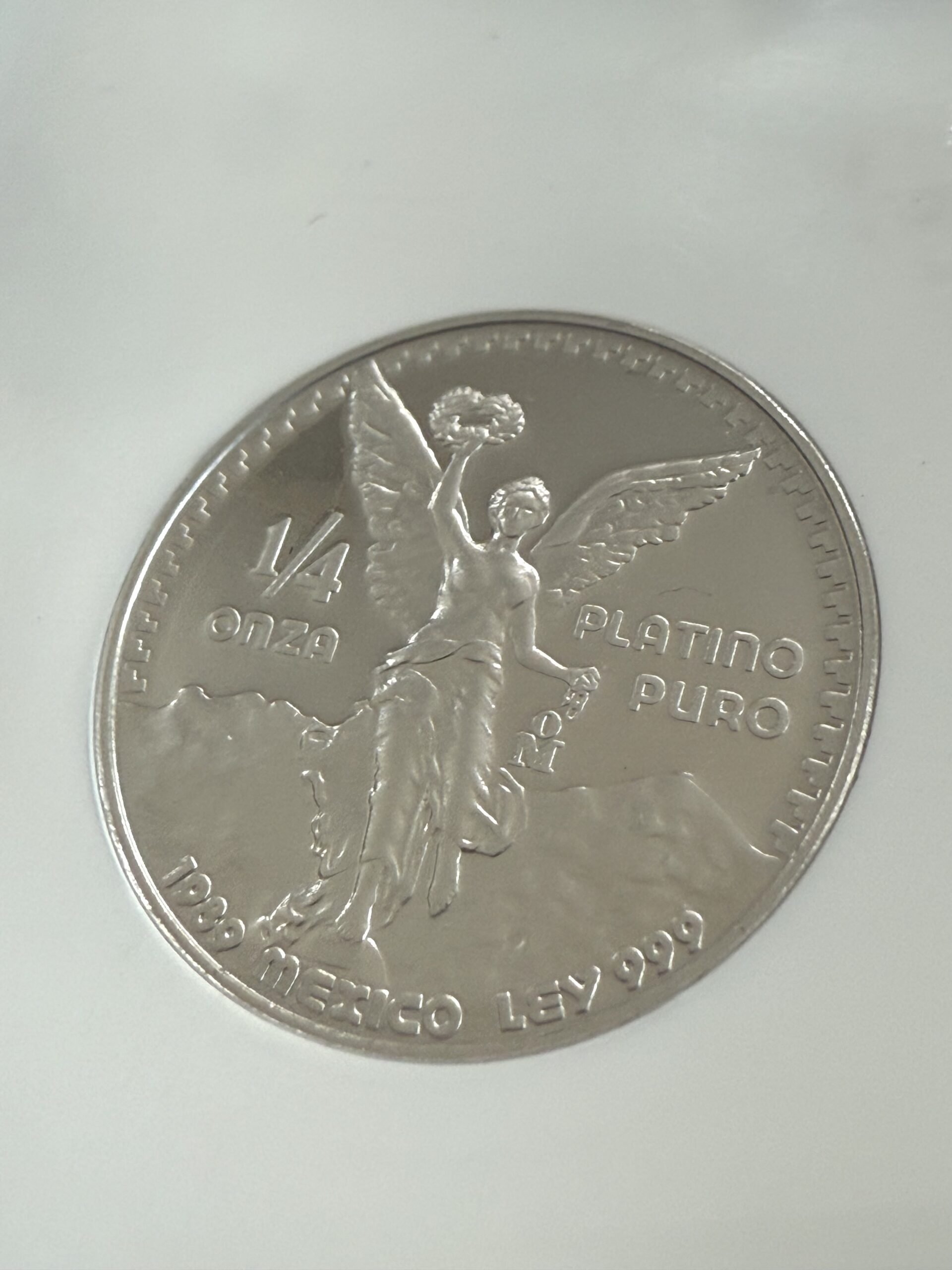 México 1989 1/4 Onza Platinum Libertad NGC Pf69 Ultra Cameo 999 Platinum Edición de prueba extremadamente rara_3 México 1989 1-4 Onza Platinum Libertad NGC PF69 Ultra Cameo Platinum Edición de prueba extremadamente rara