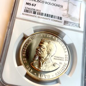 Peru 1979 Goldmünze 100 000 Soles de Oro im NGC-Holder; Rückseite mit Staatswappen und Legenden „BANCO CENTRAL DE RESERVA DEL PERU“, „CIEN MIL SOLES DE ORO“, „UNA ONZA TROY ORO 0.900“.