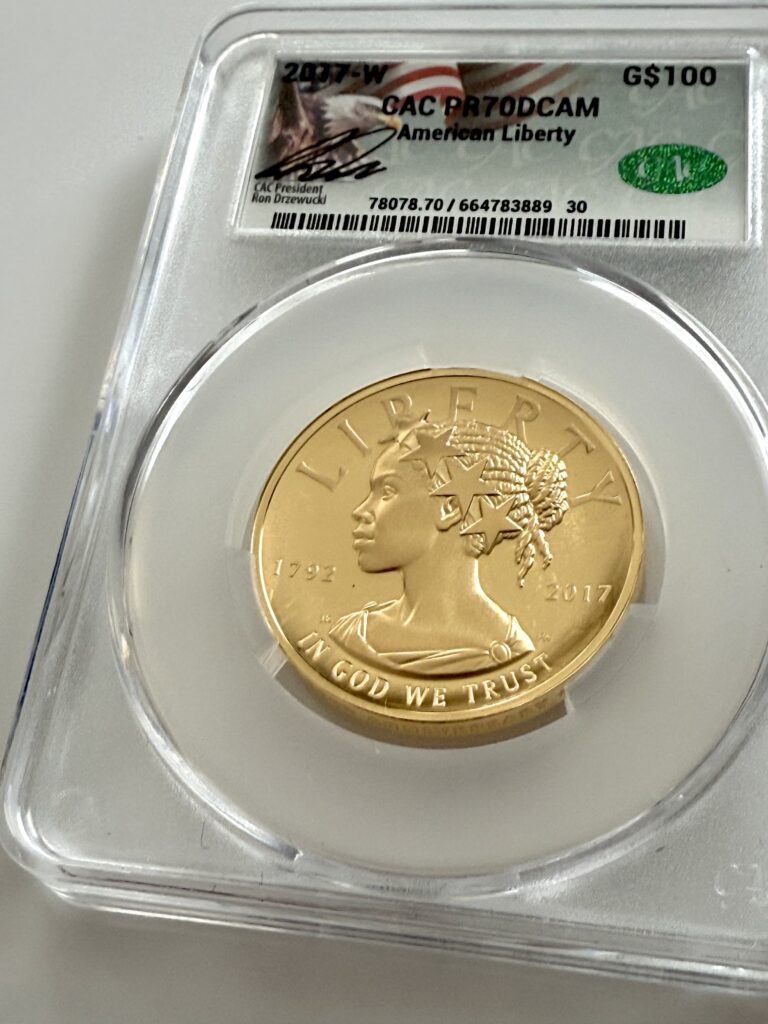 USA 2017 American Liberty 1 oz Gold, $100, Proof; reverse with flying eagle, legends “UNITED STATES OF AMERICA”, “E PLURIBUS UNUM”, below “100 DOLLARS”; left “1 OZ .9999 FINE GOLD”, W mint mark.