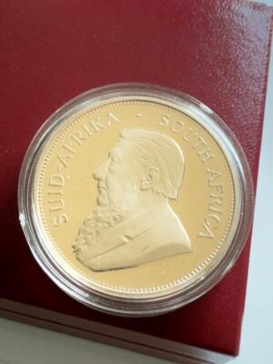 克鲁格兰德-1997-30年-铸币马克-1盎司-金币-proof_2 克鲁格兰德 1997年 1盎司金质 Springbok 30年陈酿 Privy 胶囊图案,红色展示盒