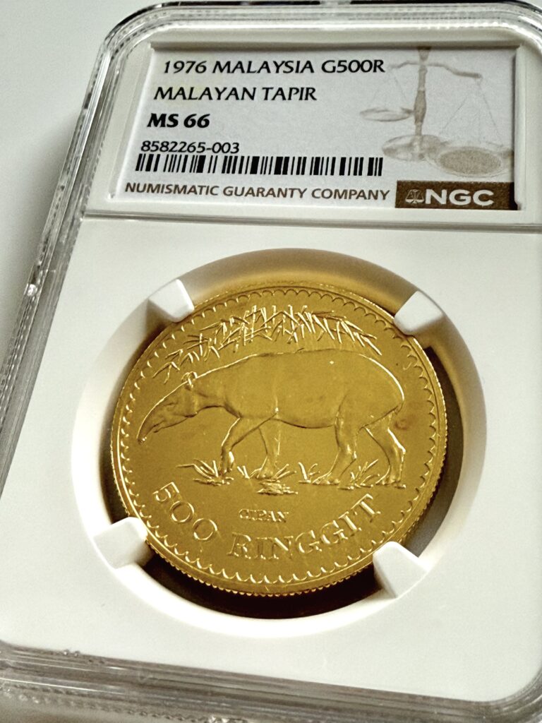 Malaysia 1976 500 Ringgit Gold Malayan Tapir from the Conservation Series in NGC Holder MS66, Cert 8582265-003