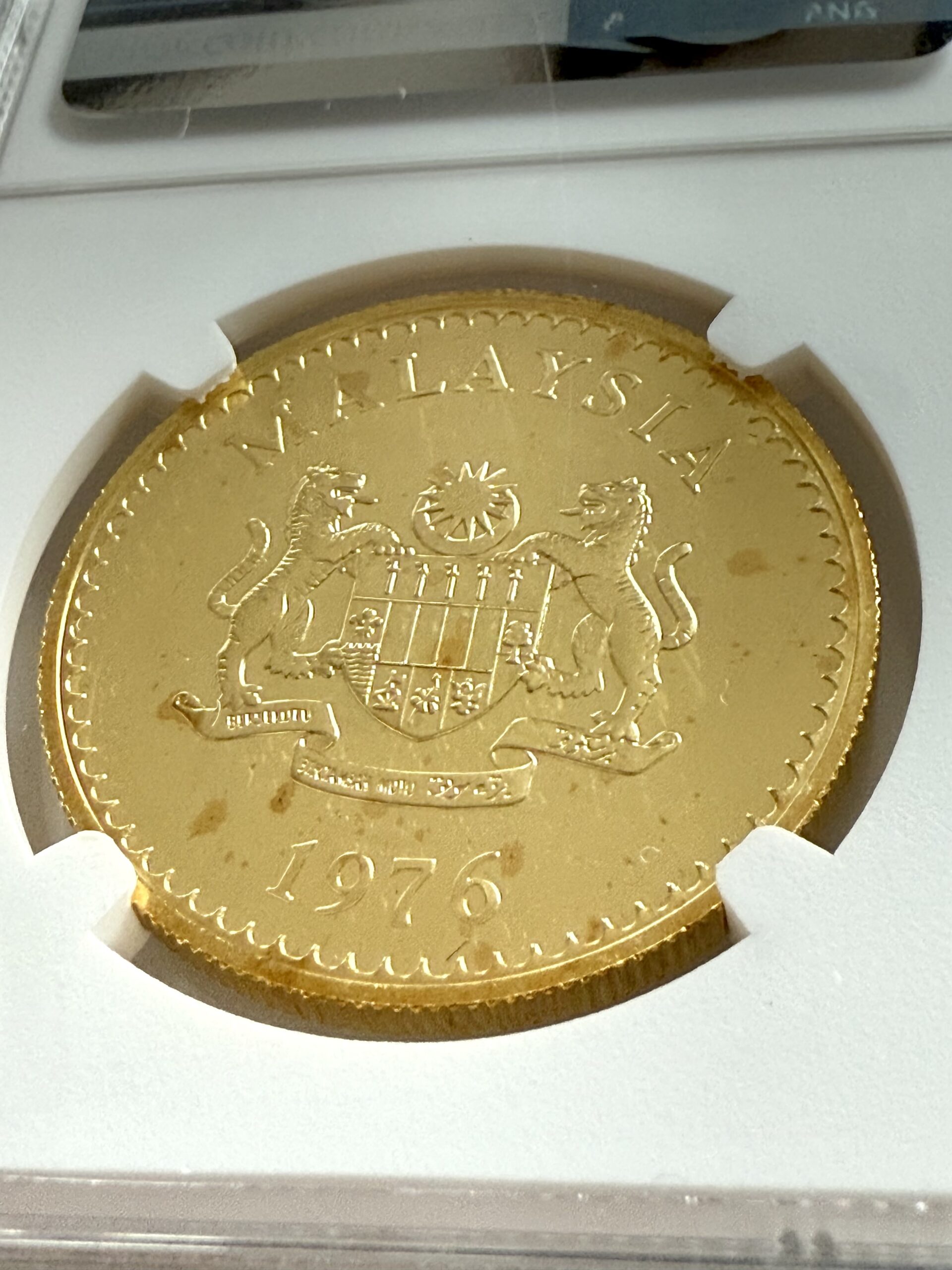 Malaysia - 1976 - 500 Ringgit - Malayan Tapir - Gold