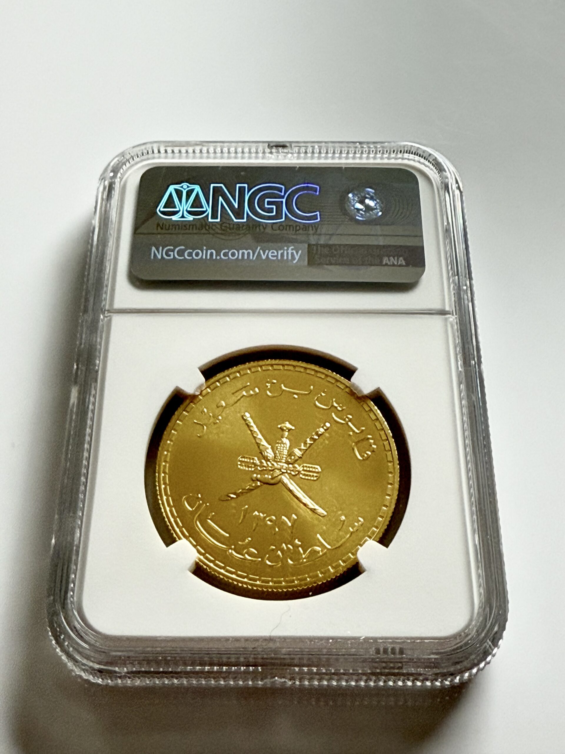 oman-1977-75-rials-arabian-tahr-gold-ngc-ms69_2 Oman AH1397 (1976) 75 Rials Gold Arabian Tahr aus der Conservation Series im NGC-Holder MS69, Cert 8582265-005