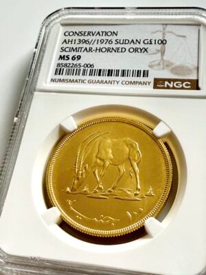 苏丹1976 AH1396金质100磅弯刀角羚羊,NGC护具MS69,带有明显的花纹