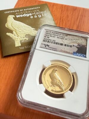 Aquila cuneata da 100 $ in oro da 1 oz, 2017, con retro in rilievo, prova di adesione – NGC PF70 con custodia e certificato di autenticità