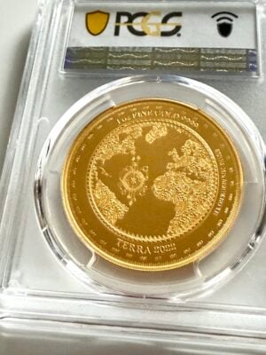 托克劳群岛-2022-$100-Terra-PCGS-pl69_2 托克劳 2022 100美元 Terra 1盎司金质样 PCGS PL69 PCGS 底座,附世界地图图案