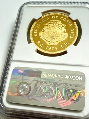 哥斯达黎加-1974-1500-科隆-食蚁兽保护系列-金-proof-NGC-PF69-超cameo_2 哥斯达黎加 1974年:1500科隆金币《保护系列中的食蚁兽》,佩戴NGC套,配PF69级Ultra浮雕。