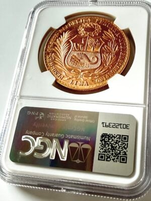 peru-1967-100-soles-seated-liberty-gold-ngc-ms65_2 Peru Gold Coin 1967 – 100 Soles with seated Liberty figure in NGC slab, graded MS65.
