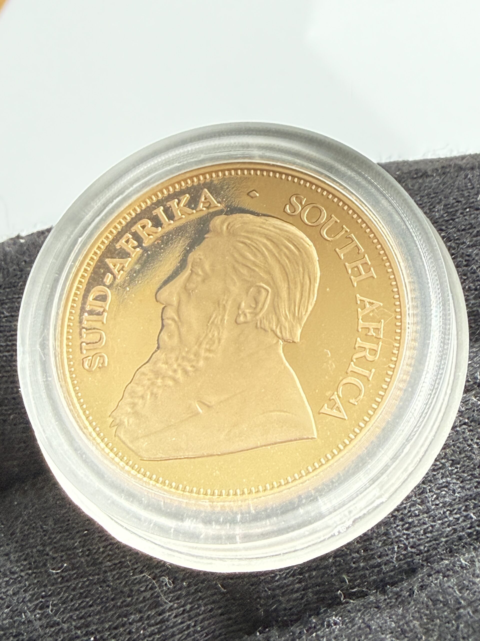 South Africa-2001-1-2-Krugerrand-Springbok-Gold-Proof_2 South Africa 2001 1/2 Krugerrand Gold Proof – Springbok Motif – 1/2 oz Fine Gold in Capsule