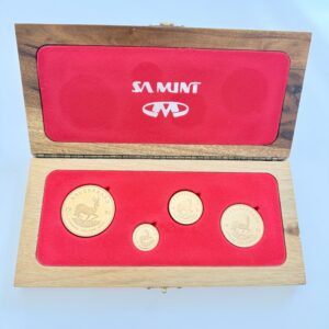 Afrique du Sud - Krugerrand - 1991 - Coffret Prestige Or Belle Épreuve - Coffret en bois de la Monnaie d'Afrique du Sud avec intérieur en velours rouge et 4 pièces (1 oz, 1/2 oz, 1/4 oz, 1/10 oz)