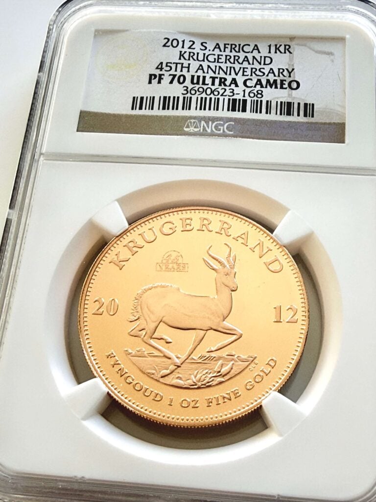 Südafrika 2012 Krügerrand 1 oz Gold Proof 45th Anniversary im NGC-Slab mit Bewertung PF70 Ultra Cameo.