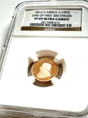 Krugerrand de 2012, 1/10 oz, oro proof, NGC PF69 Ultra Cameo. Anverso con retrato de Paul Kruger.