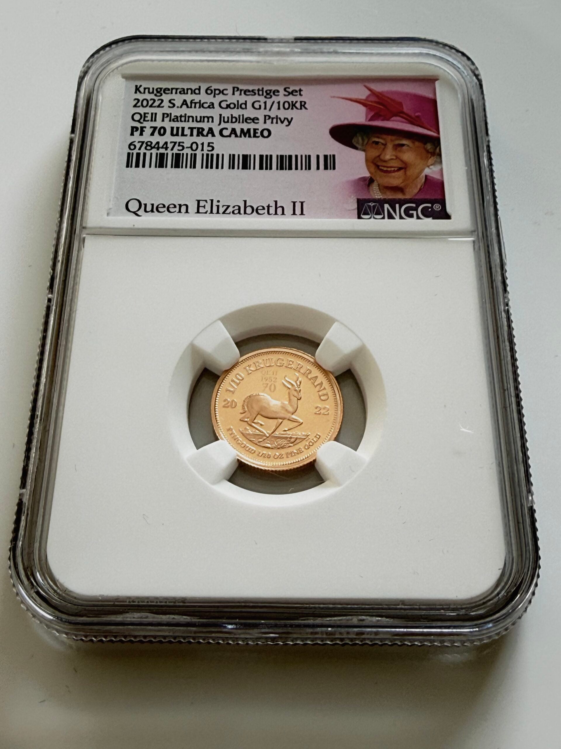 2022 Südafrika 1/10 oz Gold Krügerrand Platinum Jubilee Privy NGC PF70 Zertifikat 6784475-015