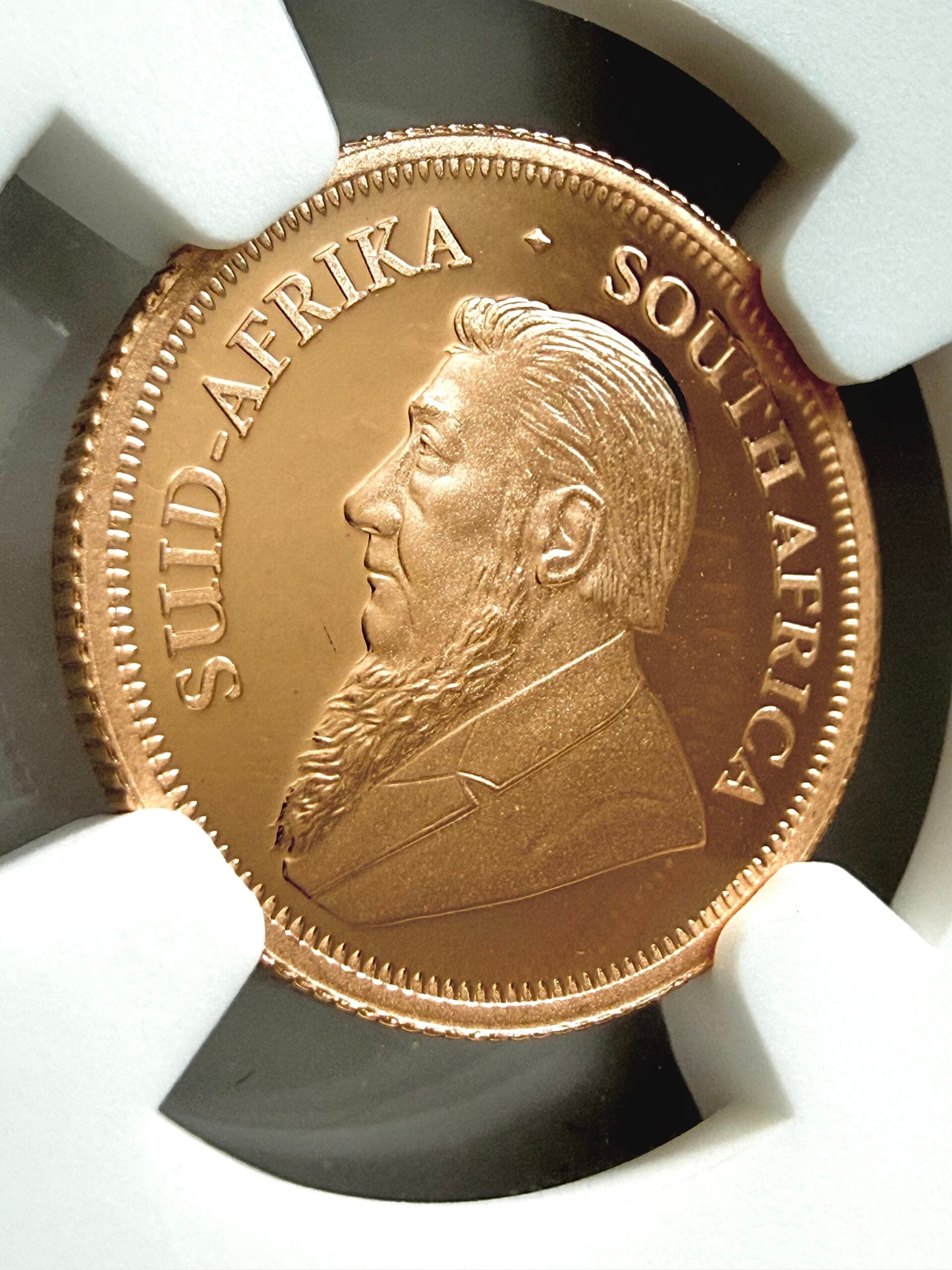 2022 Südafrika 1/10 oz Gold Krügerrand Paul Kruger Vorderseite Detail NGC PF70