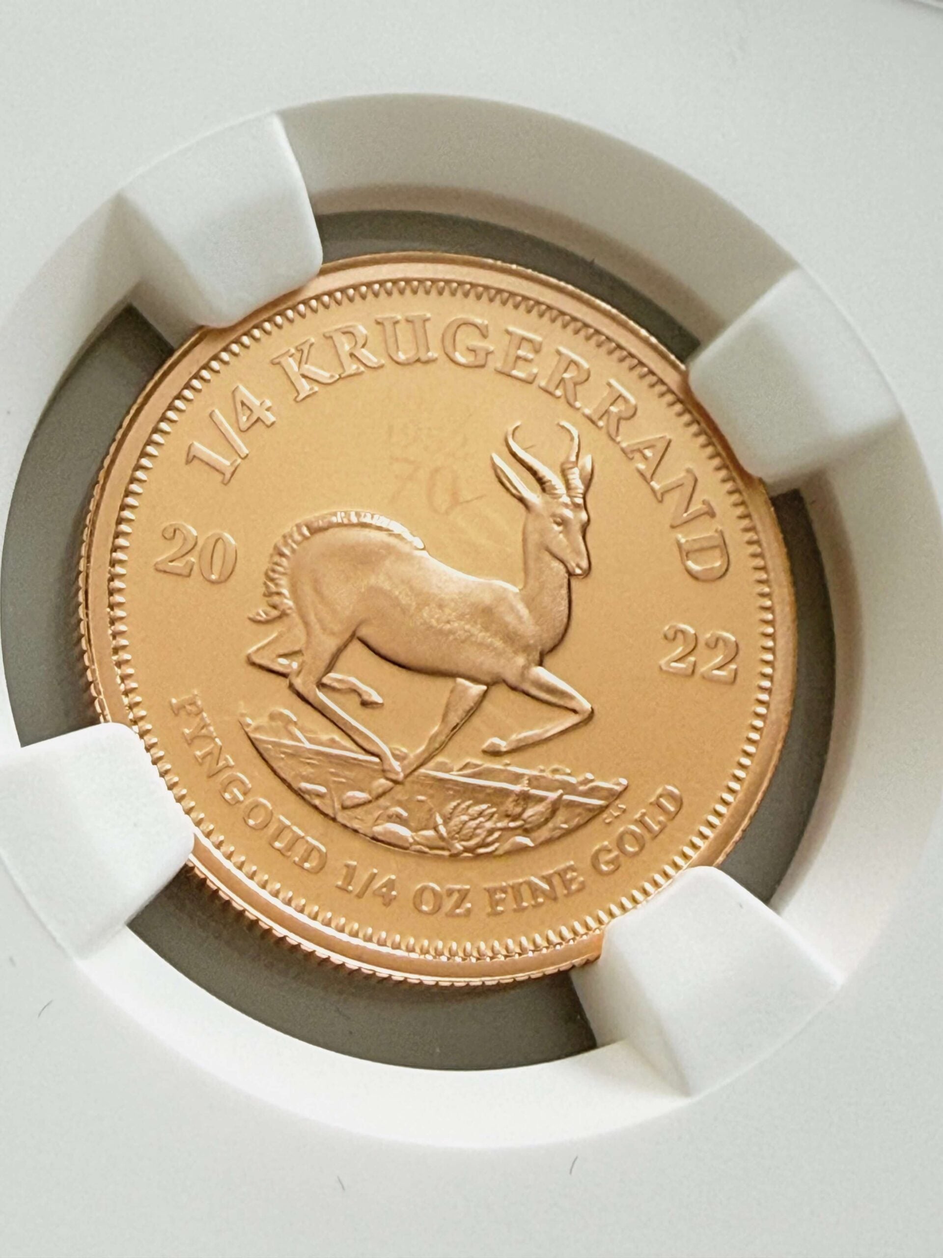 2022 Südafrika 1/4 oz Gold Krügerrand Queen Elizabeth II Platinum Jubilee Privy Detail